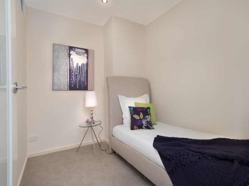 1504/8 Exploration Lane, Melbourne - Thumbnail 7