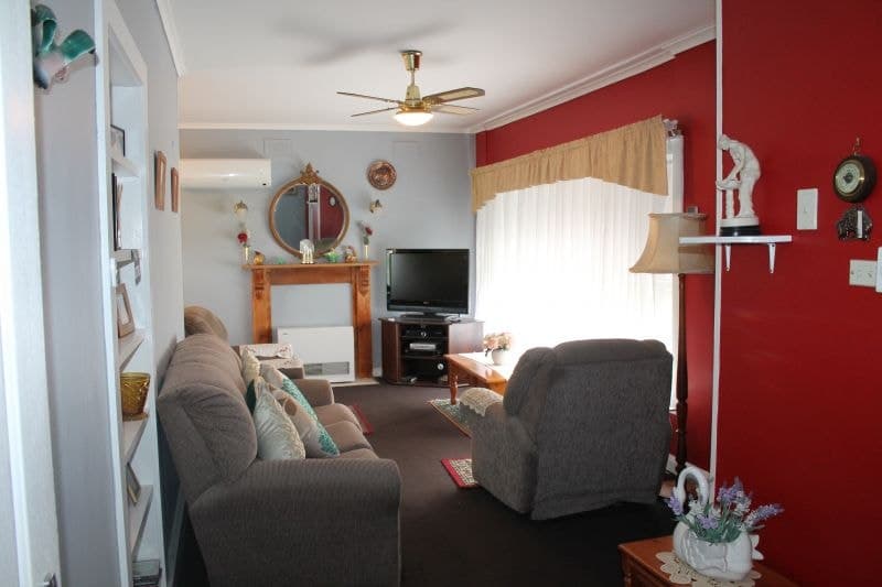 16 Bowman Street Millicent SA, Millicent - Thumbnail 5