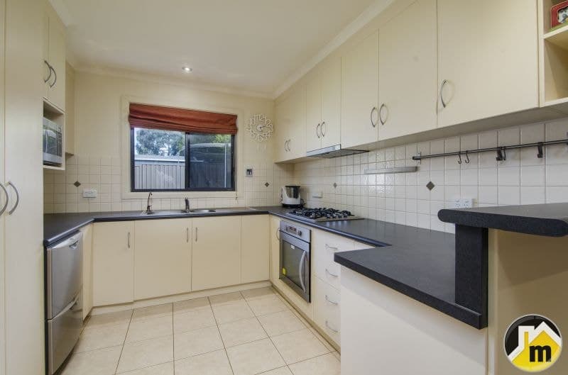 12 Lee Court Mount Gambier SA, Mount Gambier - Thumbnail 6