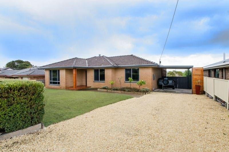 15 Hutchesson Street Millicent SA, Millicent - Thumbnail 3
