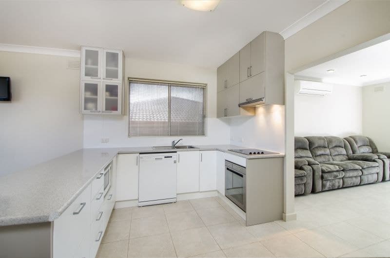 15 Hutchesson Street Millicent SA, Millicent - Thumbnail 6