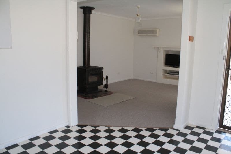 12 Neilson Street Penola SA, Penola - Thumbnail 8