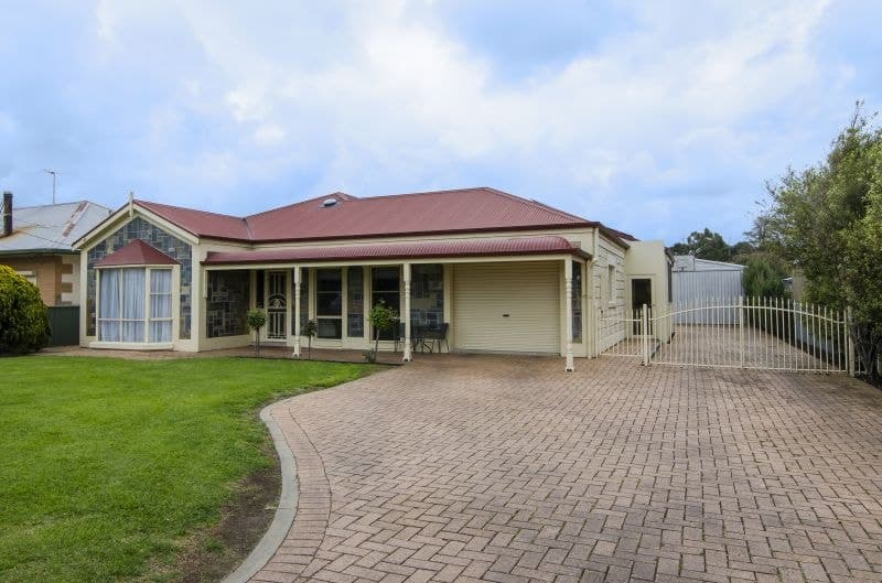 8 Stratford Street Millicent SA, Millicent - Thumbnail 4