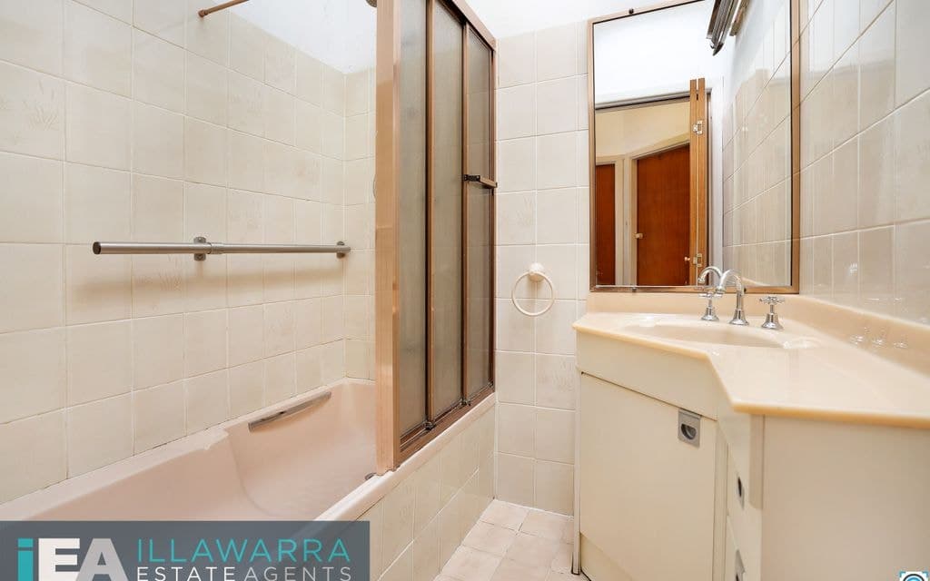 32 Brompton Road, BELLAMBI NSW 2518, Bellambi - Thumbnail 3