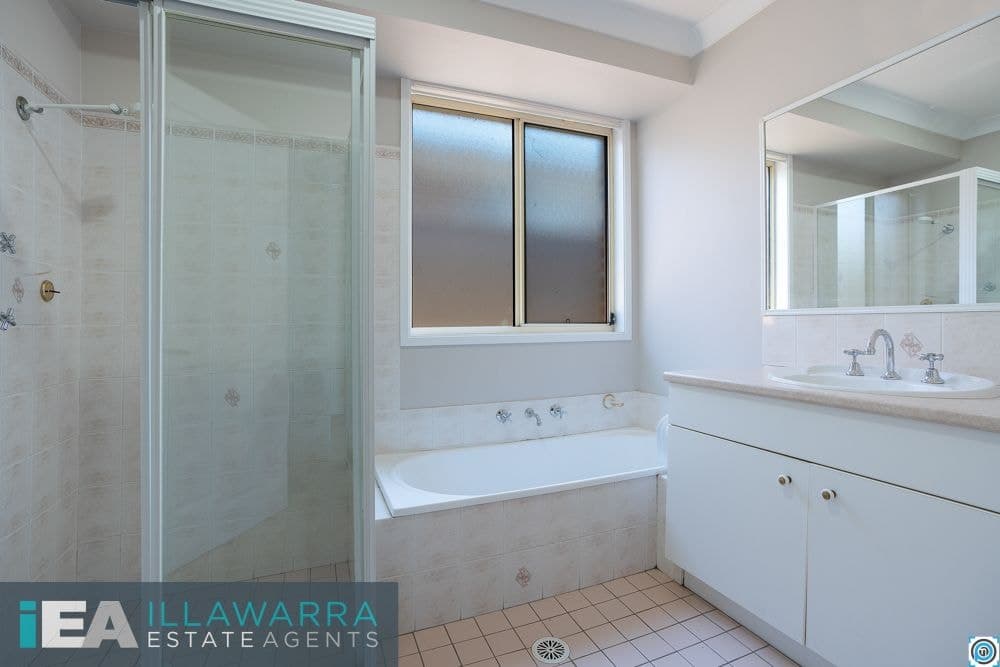 6 Graham Street, ALBION PARK NSW 2527, Albion Park - Image 1