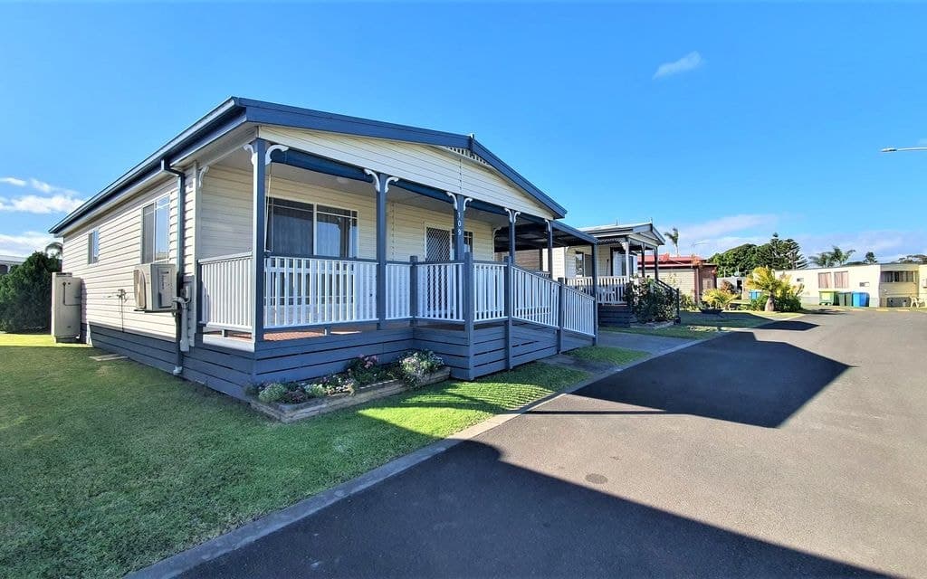 109/3rd Avenue 120 Osborne Parade, WARILLA NSW 2528, Warilla - Thumbnail 3