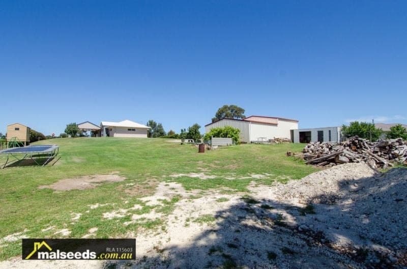 15 Turnbull Drive Mount Gambier SA, Mount Gambier - Thumbnail 2