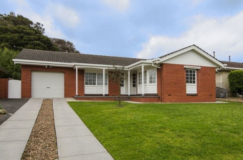 11 Victor Street Mount Gambier SA, Mount Gambier - Thumbnail 3