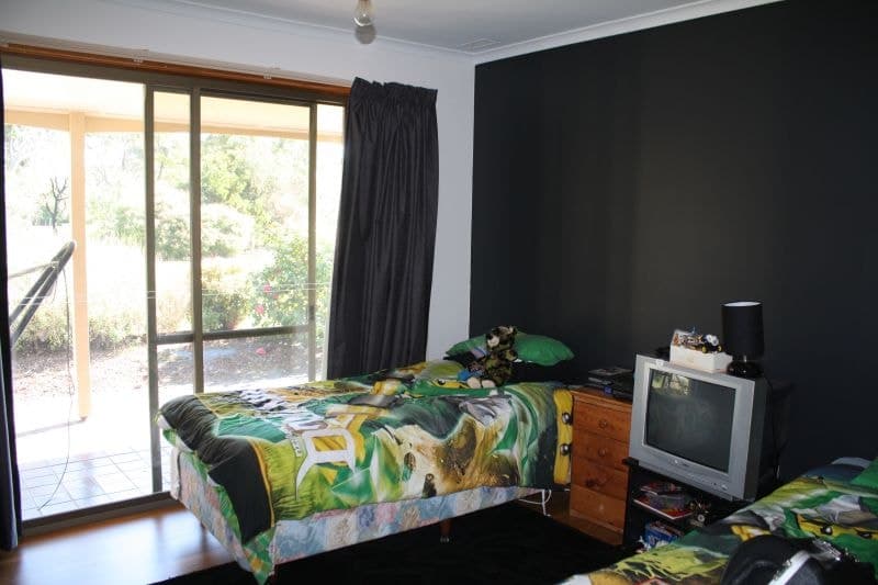 77 Banya Road Millicent SA, Millicent - Thumbnail 8