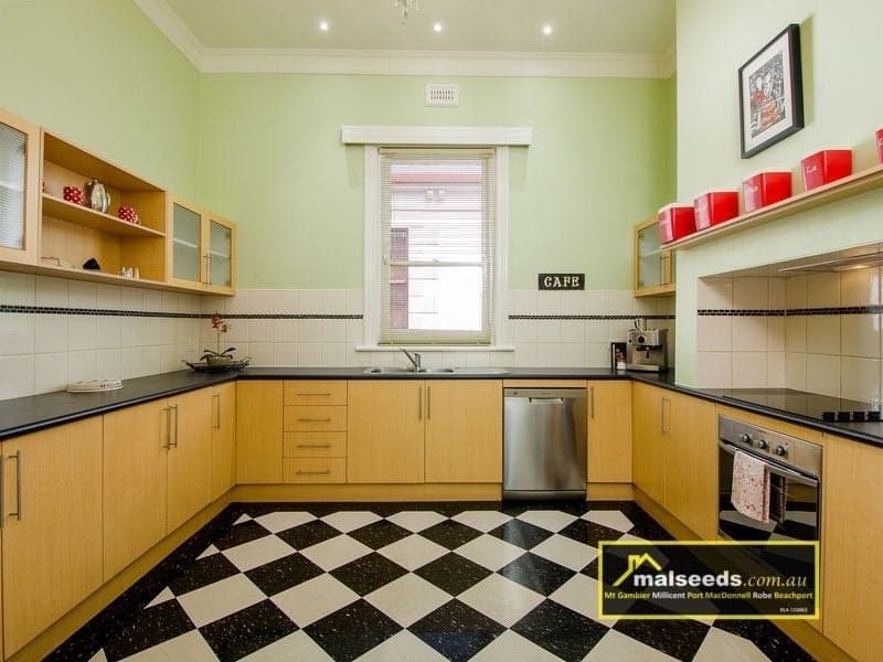 36 Bertha Street Mount Gambier SA, Mount Gambier - Thumbnail 3