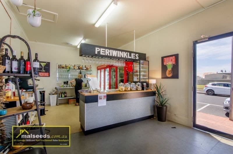 63 Sea Parade Port Macdonnell SA, Port Macdonnell - Image 1