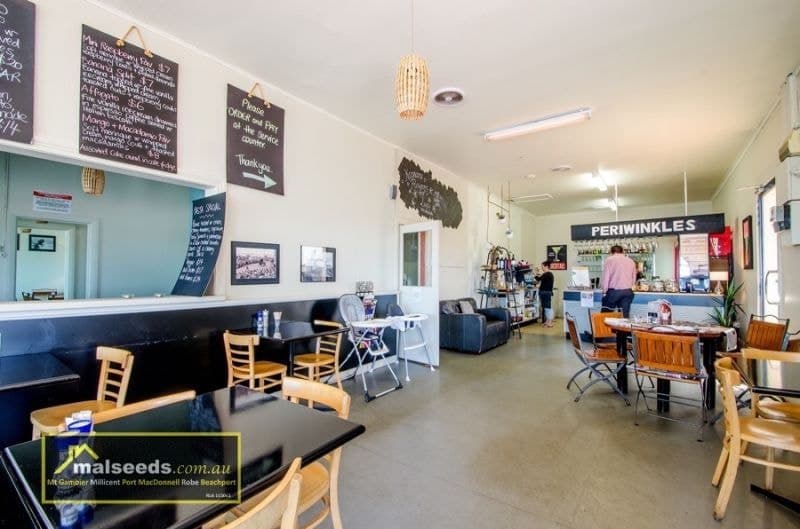 63 Sea Parade Port Macdonnell SA, Port Macdonnell - Thumbnail 5