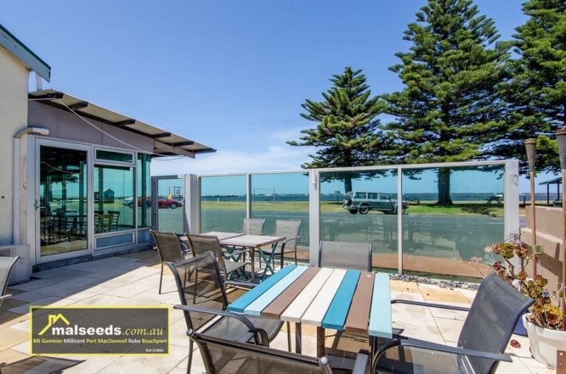 63 Sea Parade Port Macdonnell SA, Port Macdonnell - Thumbnail 8