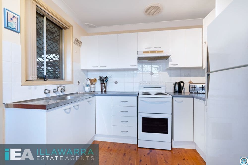 16 Rowley Avenue, MOUNT WARRIGAL NSW 2528, Mount Warrigal - Thumbnail 5