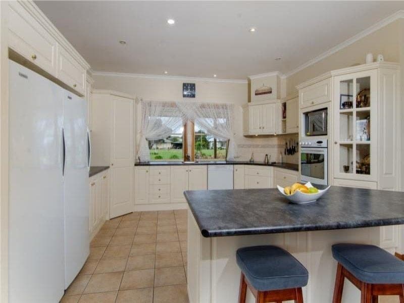 12 Sutherland Road MILLICENT SA, Millicent - Thumbnail 6