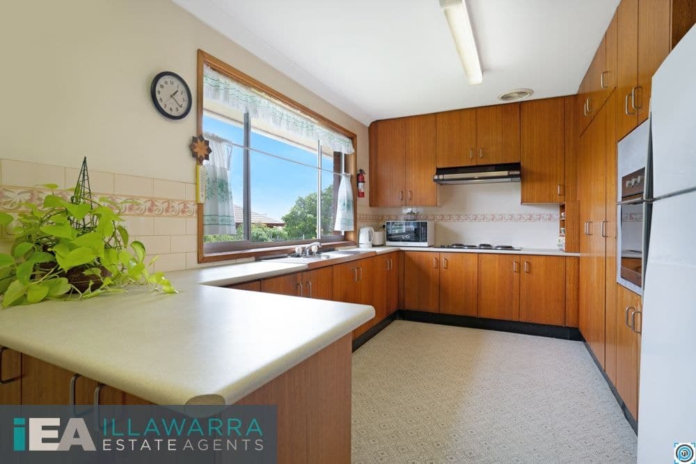 4 Dickson Avenue, MOUNT WARRIGAL NSW 2528, Mount Warrigal - Thumbnail 6