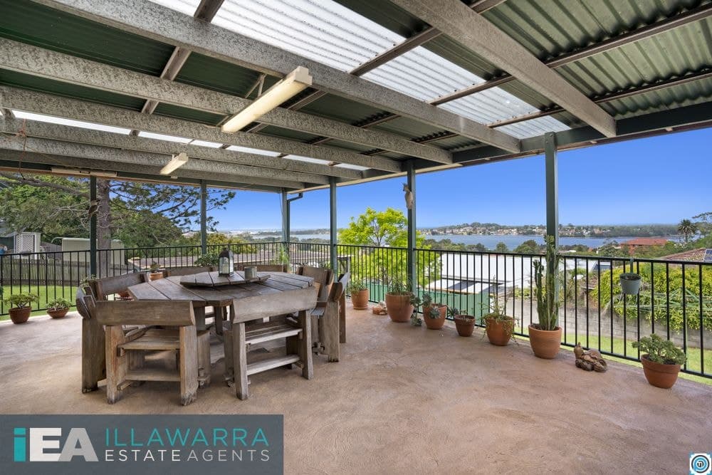 15 Trevor Avenue, LAKE HEIGHTS NSW 2502, Lake Heights - Image 1