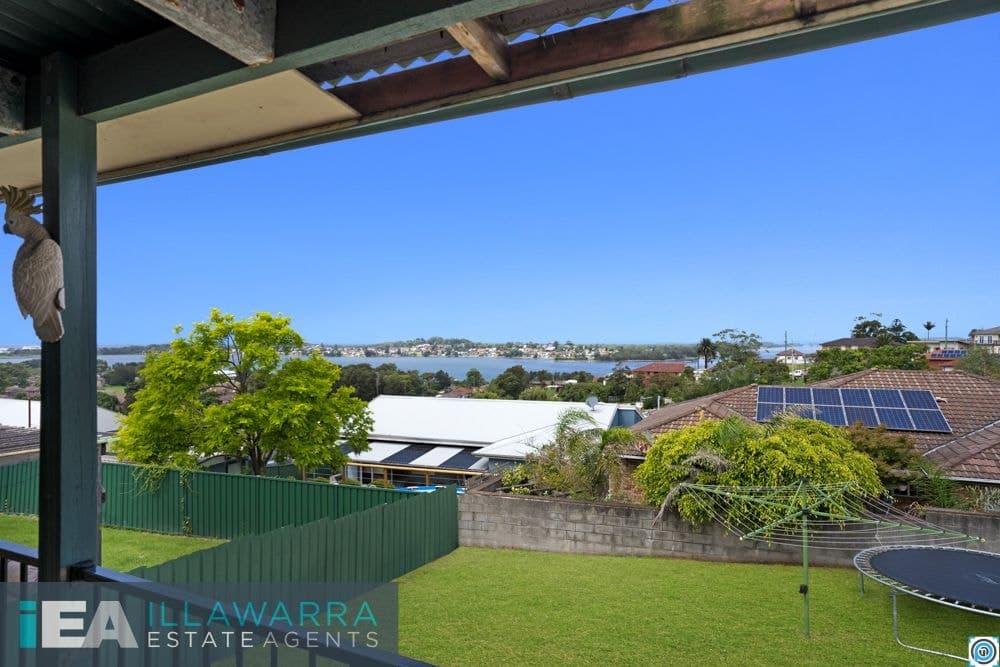 15 Trevor Avenue, LAKE HEIGHTS NSW 2502, Lake Heights - Thumbnail 2
