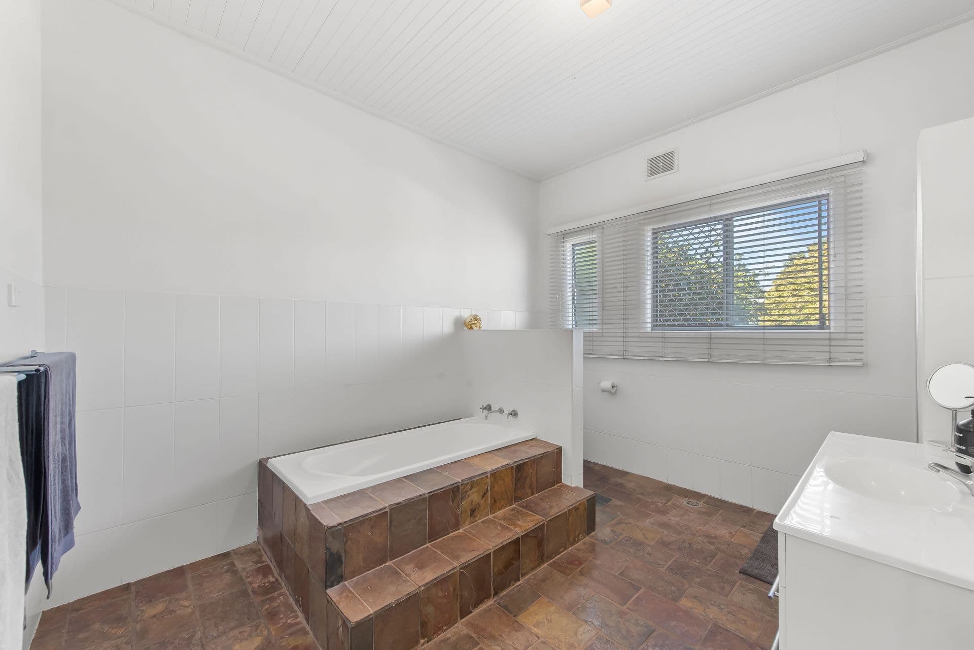 18 Granite Street Port Macquarie NSW, Port Macquarie - Thumbnail 8
