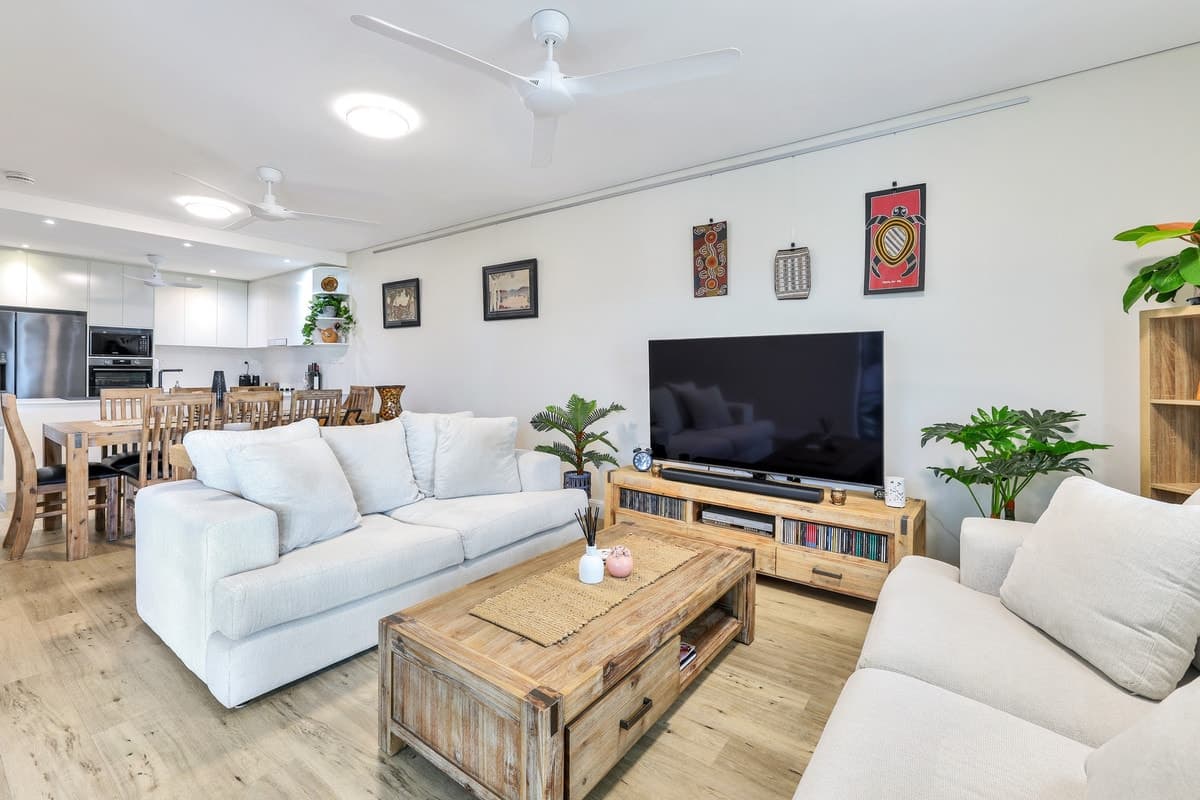24 / 144 Smith Street, Darwin City NT 0800, Executive Cbd Apartment With Stunning Views And High-End Renovations - Thumbnail 6