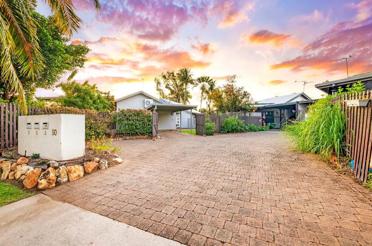 3 / 16 St Andrews, Marrara NT 0812, Modern Comfort And Territory Lifestyle In A Private Setting - Image 1