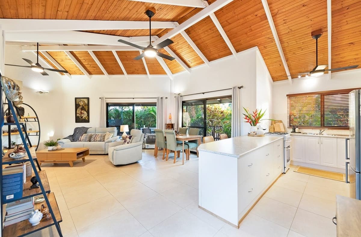 3 / 16 St Andrews, Marrara NT 0812, Modern Comfort And Territory Lifestyle In A Private Setting - Thumbnail 3