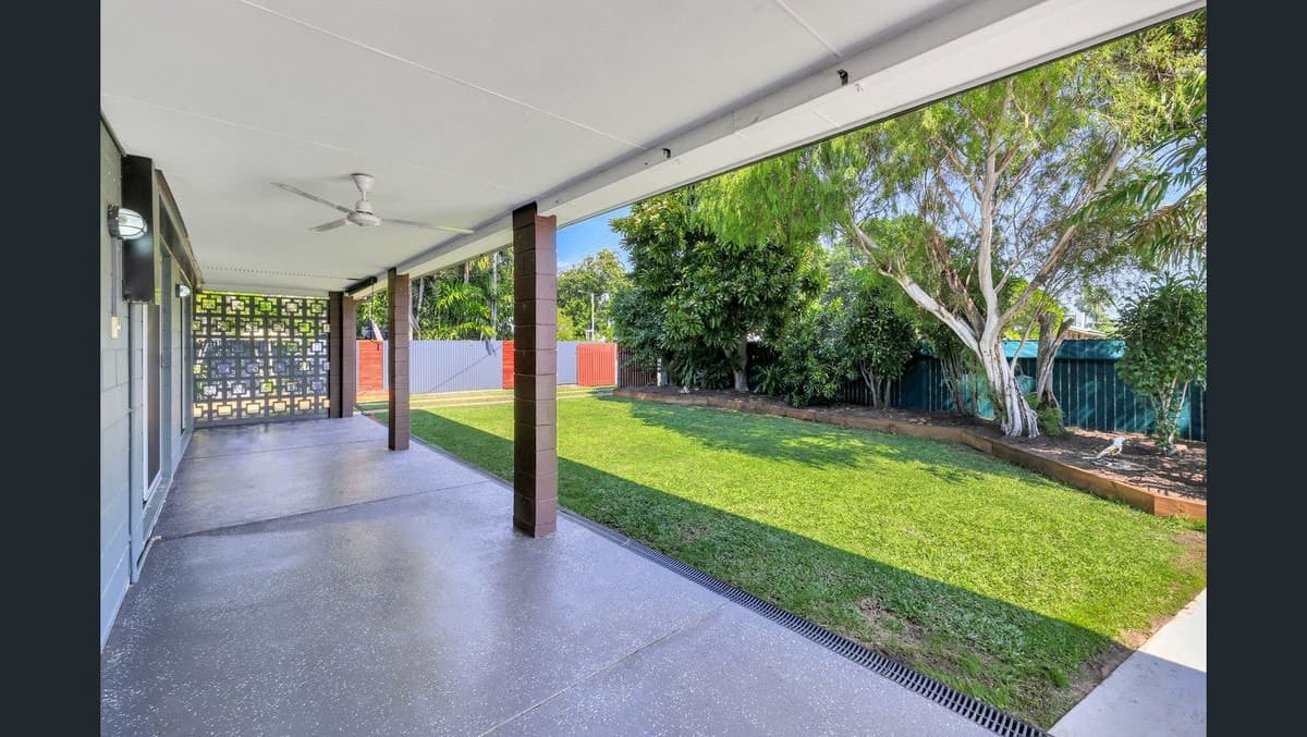 Another Sold By Monsoon Real Estate, Another Sold By Monsoon Real Estate - Thumbnail 5