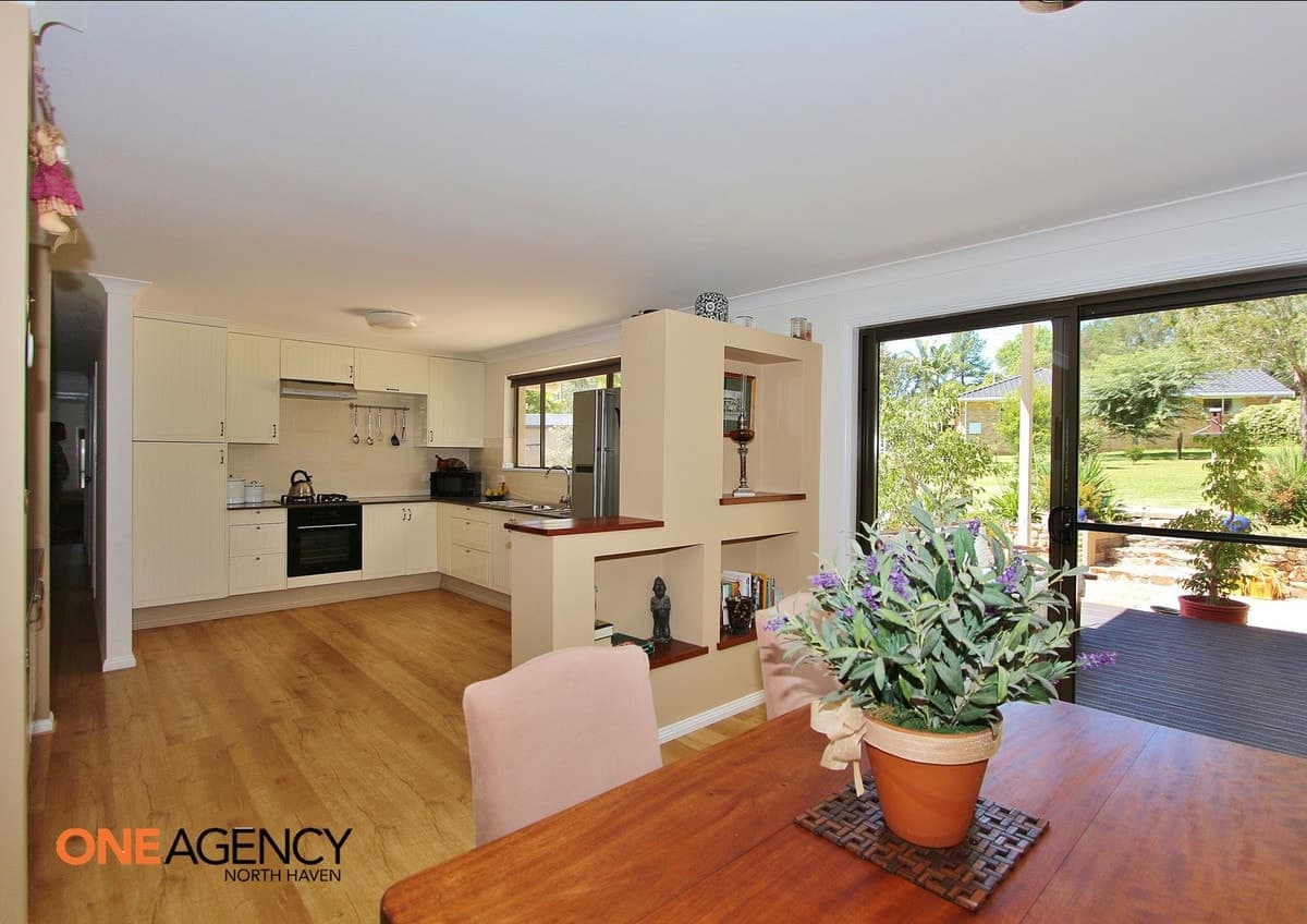 1 Twilight Close, Kew, Kew - Thumbnail 8