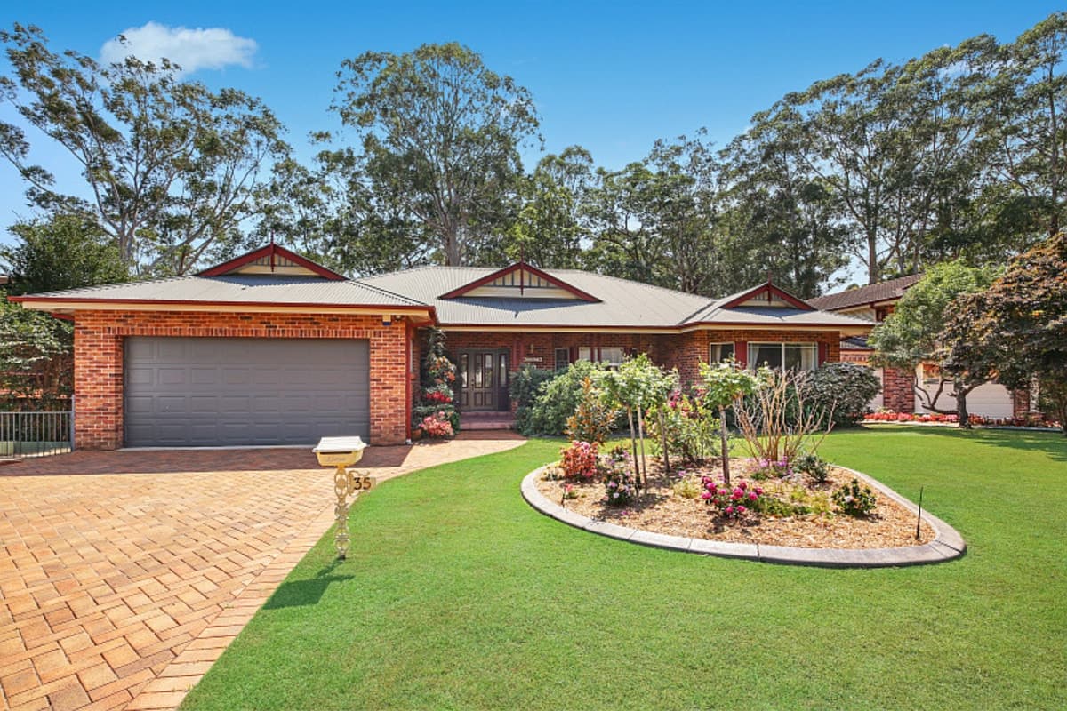 35 St Albans Way, West Haven, West Haven - Thumbnail 5