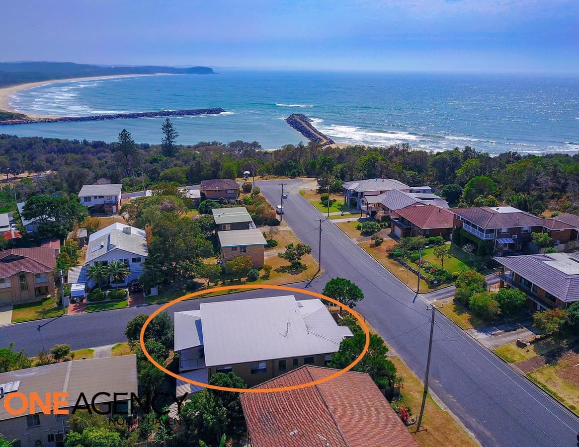15 Bergalia Crescent, Camden Head, Camden Head - Image 1
