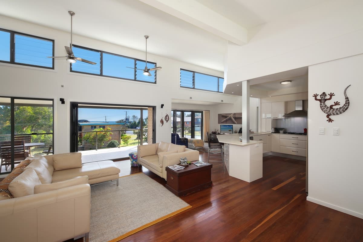 15 Bergalia Crescent, Camden Head, Camden Head - Thumbnail 4