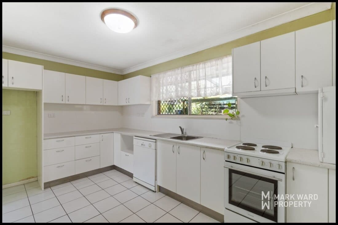 10 Dellwood Street, Nathan QLD 4111, Nathan - Thumbnail 4