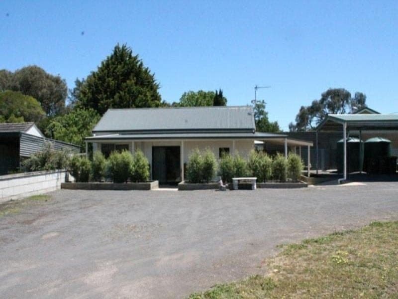 23 Rendelsham Road Millicent SA, Millicent - Image 1
