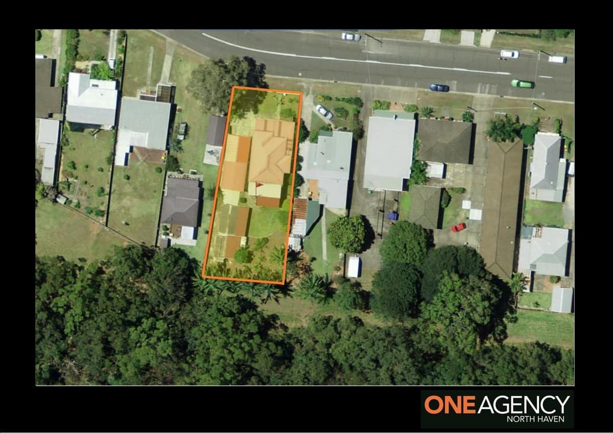 520 Ocean Drive, North Haven, North Haven - Thumbnail 2
