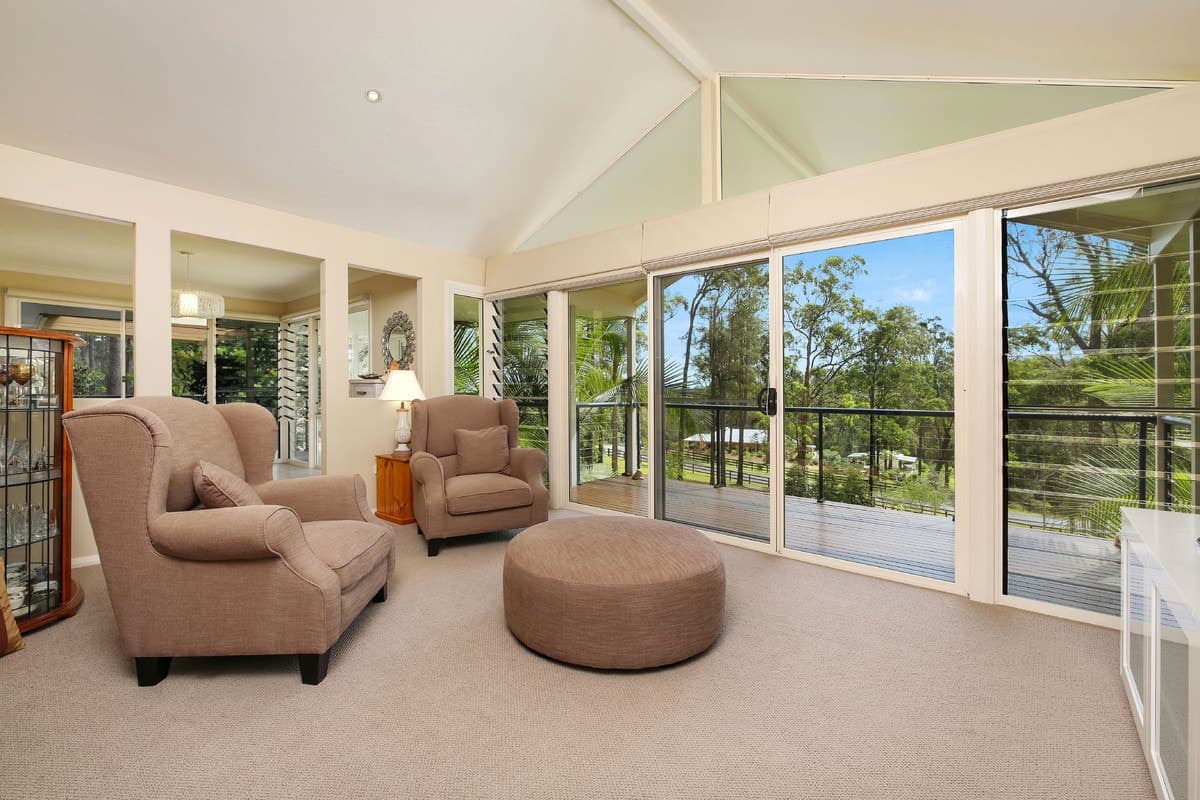 30 Lake Ridge Drive, Kew, Kew - Image 1