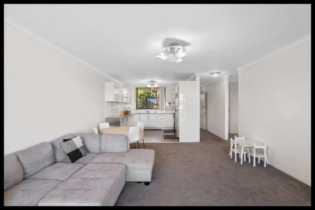 3/35 Louis Street, Annerley QLD 4103, Annerley - Thumbnail 3
