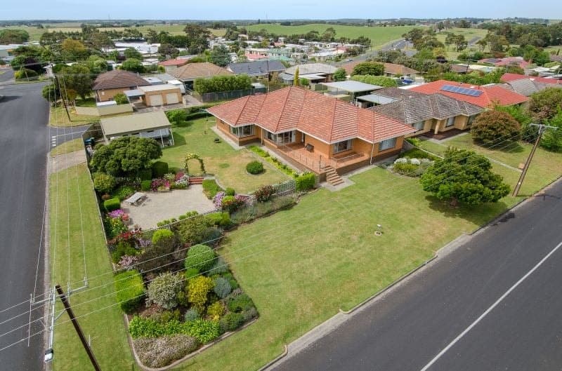 29 Swallow Drive Mount Gambier SA, Mount Gambier - Image 1