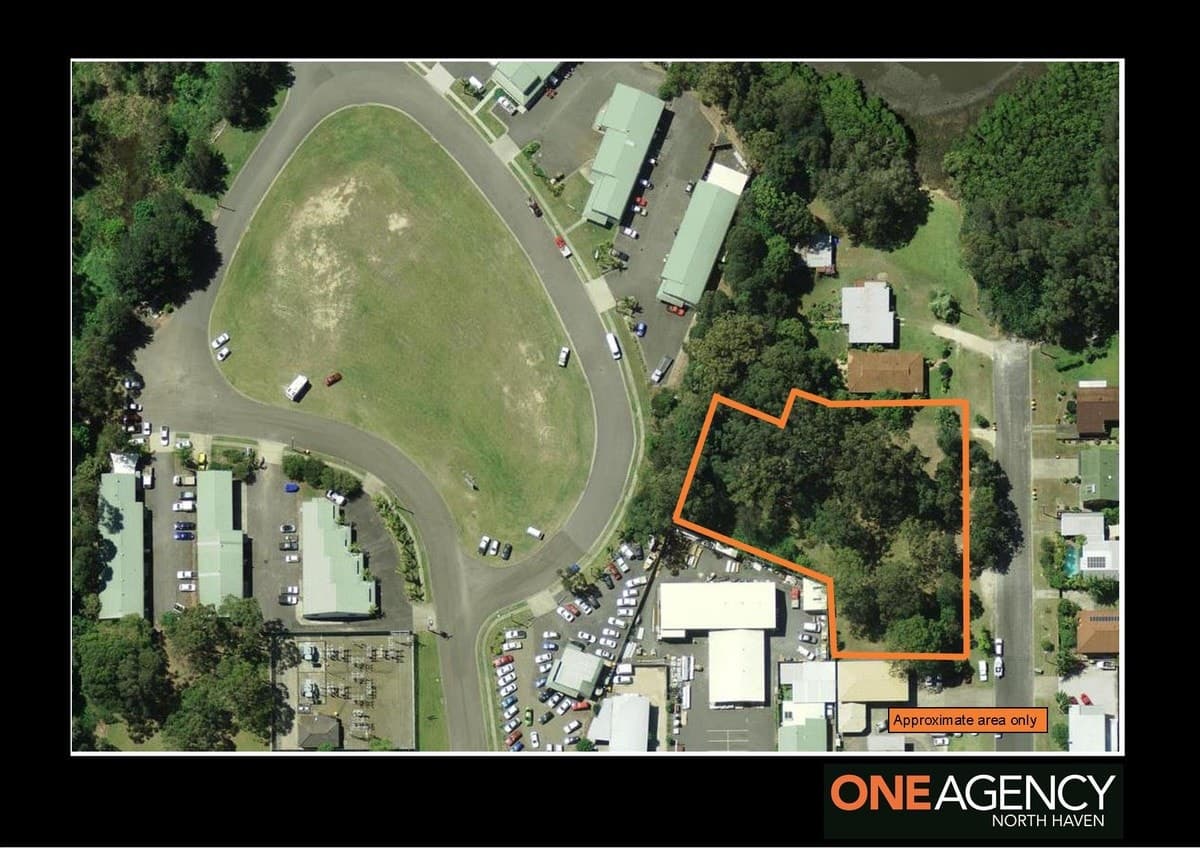 60 Lake Street, Laurieton, Laurieton - Thumbnail 3