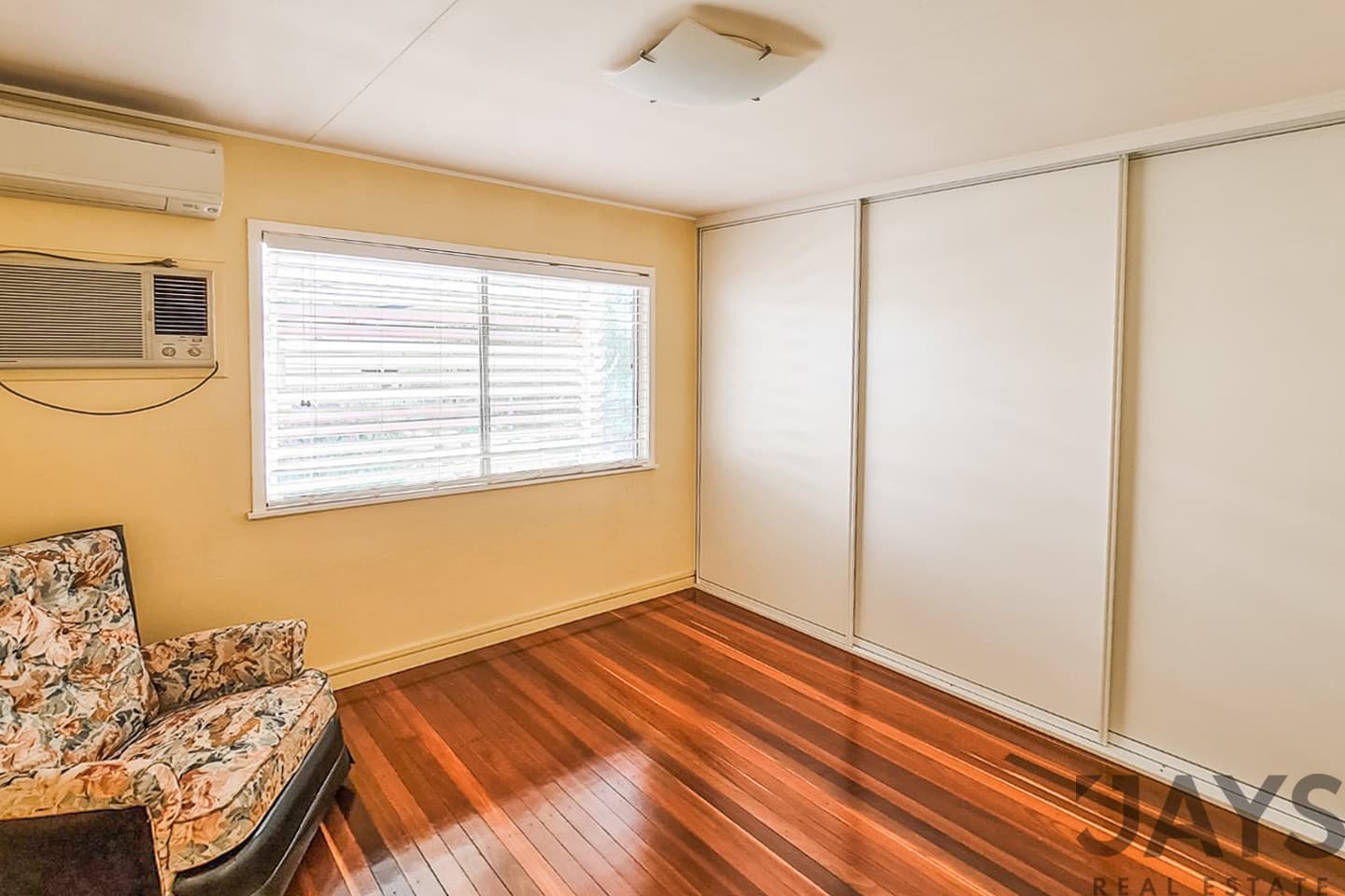 8 Bulolo StreetMount Isa QLD, 4825, Mount Isa - Thumbnail 4