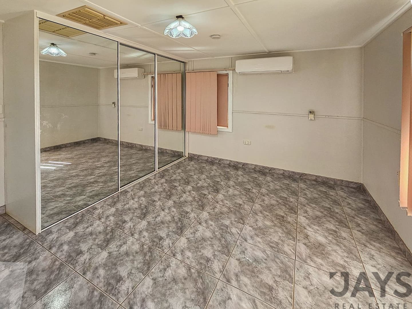 11 Diane StreetMount Isa QLD, 4825, Mount Isa - Thumbnail 5