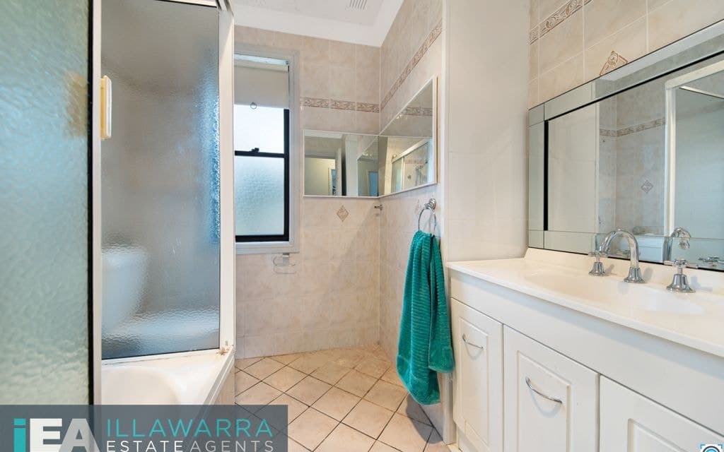 16 Andrew Crescent, MOUNT WARRIGAL NSW 2528, Mount Warrigal - Image 1