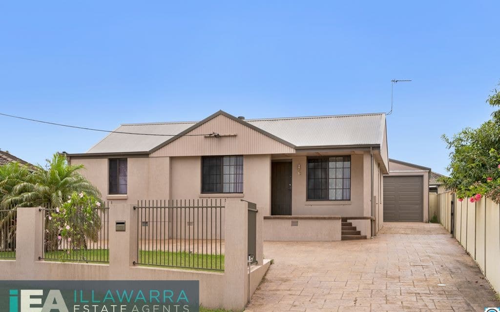 16 Andrew Crescent, MOUNT WARRIGAL NSW 2528, Mount Warrigal - Thumbnail 3