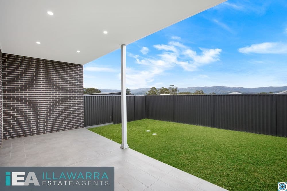 43 Upland Chase, ALBION PARK NSW 2527, Albion Park - Thumbnail 2