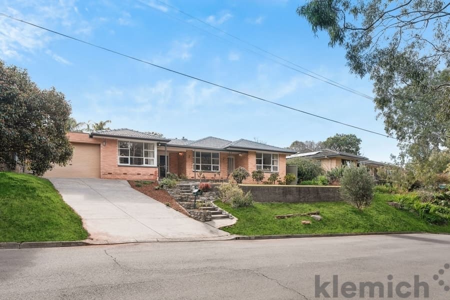 26 Bradey Road, Windsor Gardens, Windsor Gardens - Image 1