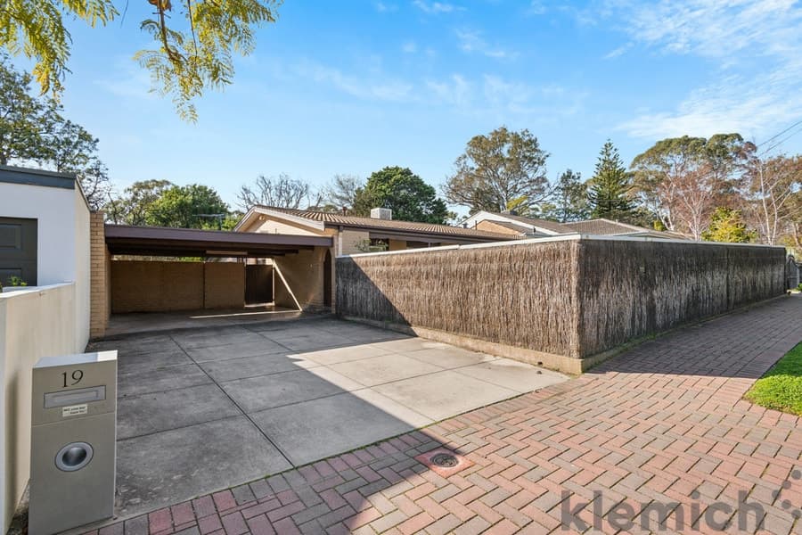 19 Chisholm Avenue, Burnside, Burnside - Image 1