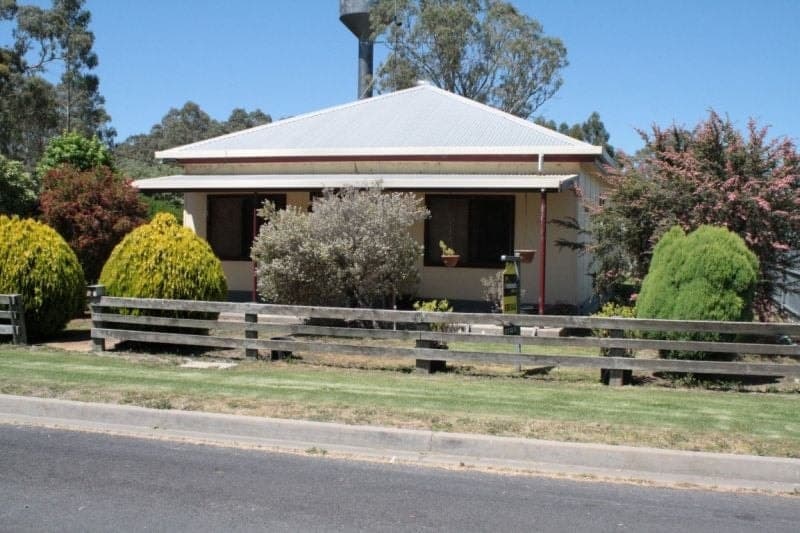 3 Ann Street Kalangadoo SA, Kalangadoo - Image 1