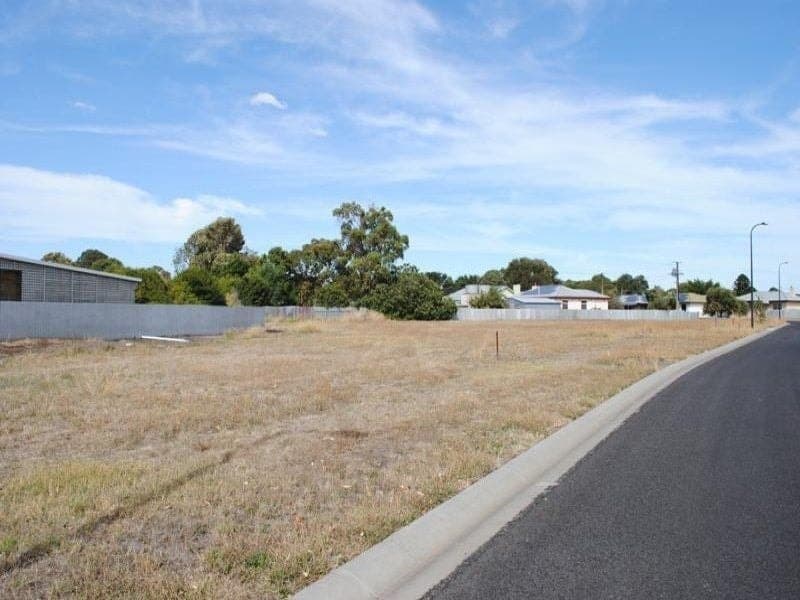 24/16 Harrington Street Millicent SA, Millicent - Image 1