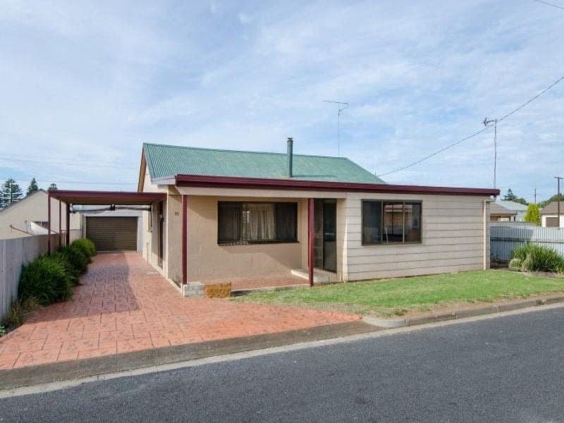 37 Church Street Port Macdonnell SA, Port Macdonnell - Image 1
