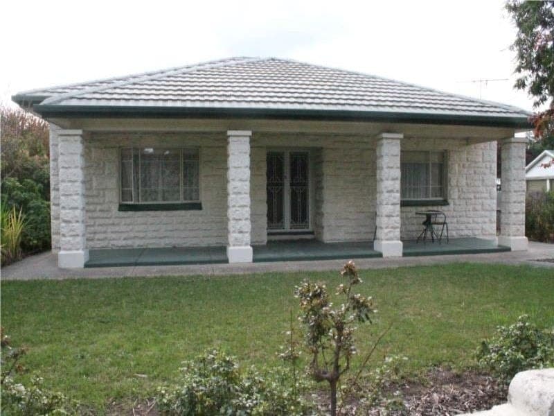 35 Adelaide Road MILLICENT SA, Millicent - Thumbnail 3