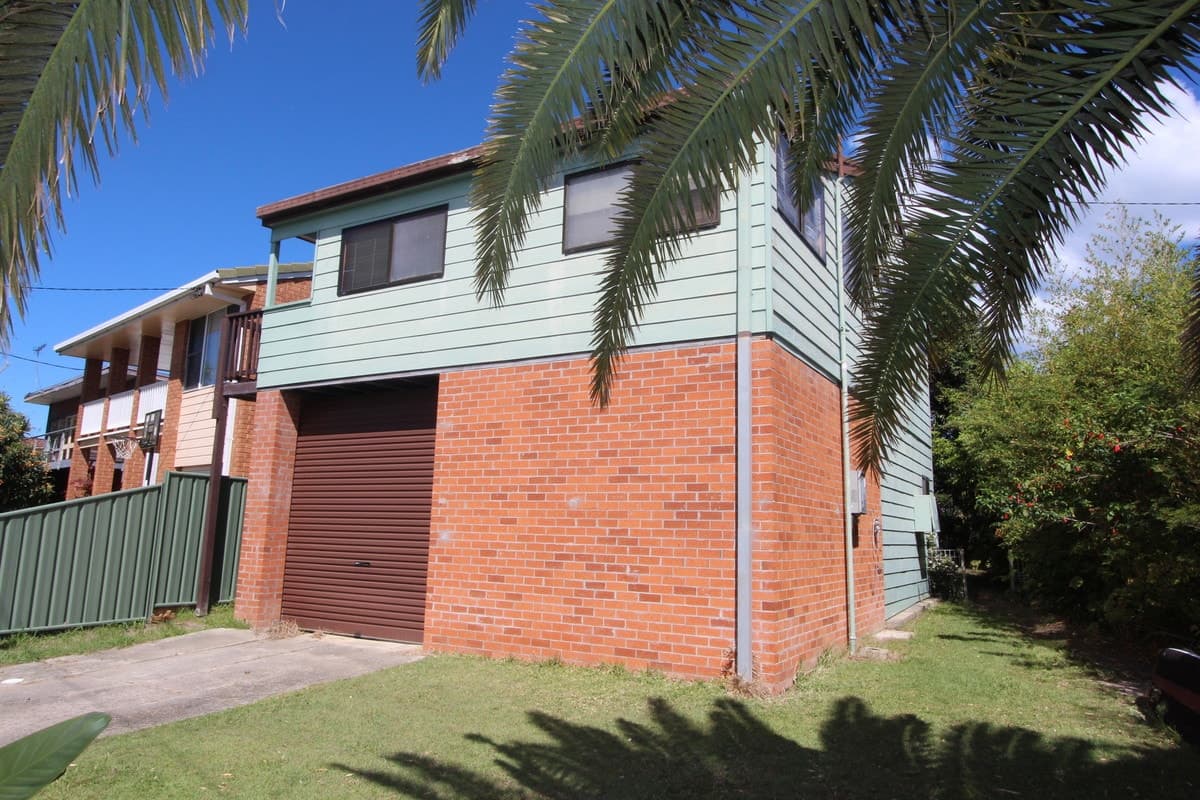 1 Bartlett Street, Bonny Hills, Bonny Hills - Thumbnail 3